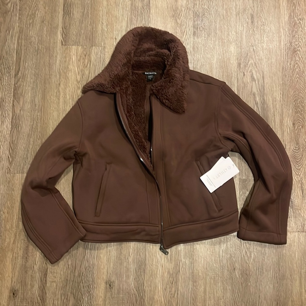 Athleta Womens westbound Sherpa jacket size m color brown with tags